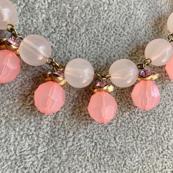 Robert Rose~ Pink & Opaque Beaded Necklace - Picture 6 of 9